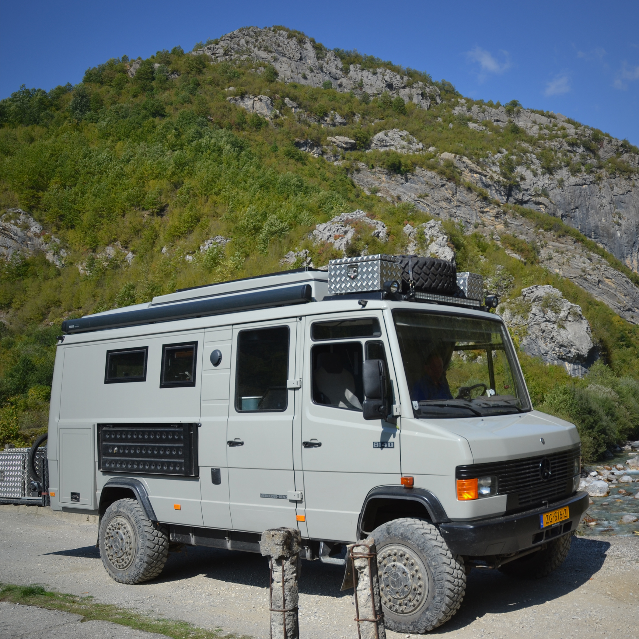 Mercedes Vario 4x4 Outbound